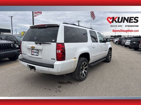 Used 2012 Chevrolet Suburban LT w/ Luxury Package image 10