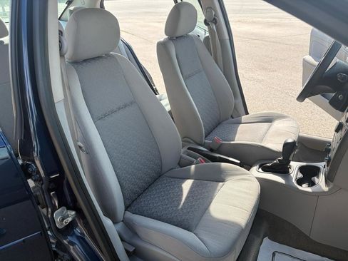 Used 2009 Chevrolet Cobalt LS w/ Protection Package FWD image 23