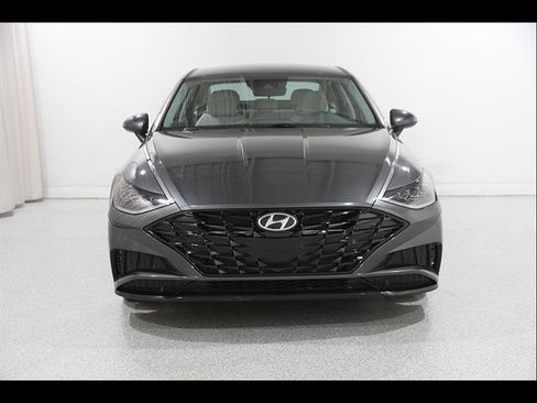 Certified 2023 Hyundai Sonata SEL FWD image 2