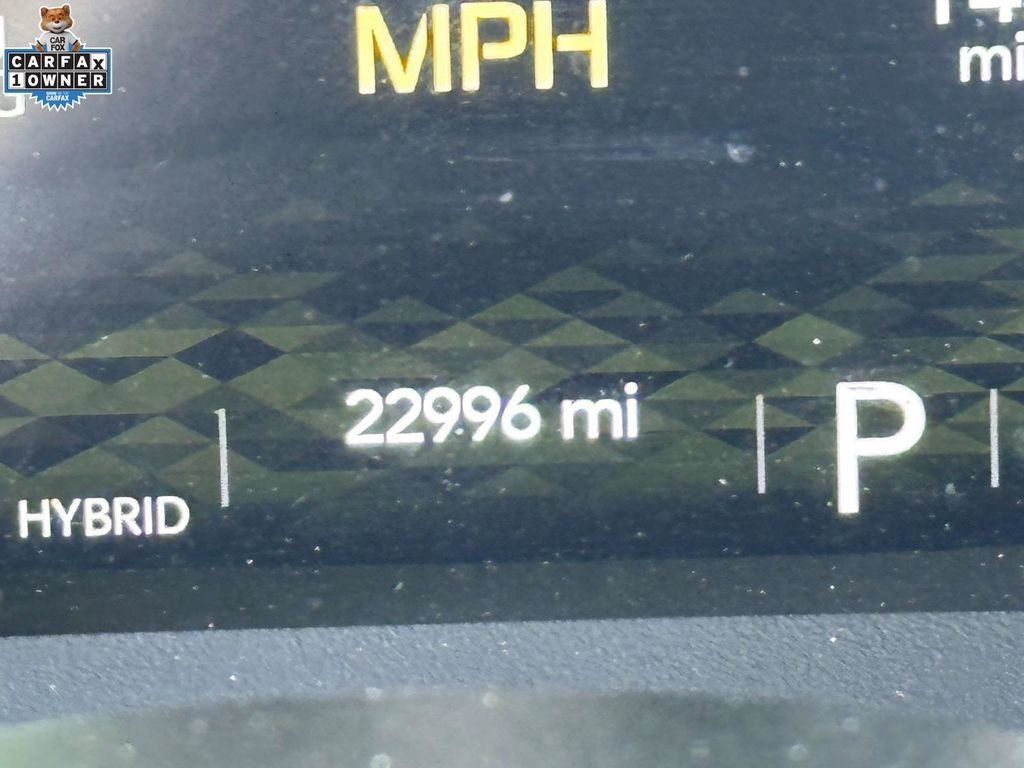 Used 2024 Jeep Wrangler Unlimited w/ Convenience Group AWD/4WD image 24