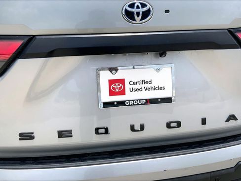 Used 2024 Toyota Sequoia SR5 w/ TRD Off-Road Package AWD/4WD image 10