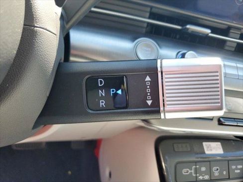 New 2024 Hyundai Kona Limited AWD/4WD image 13