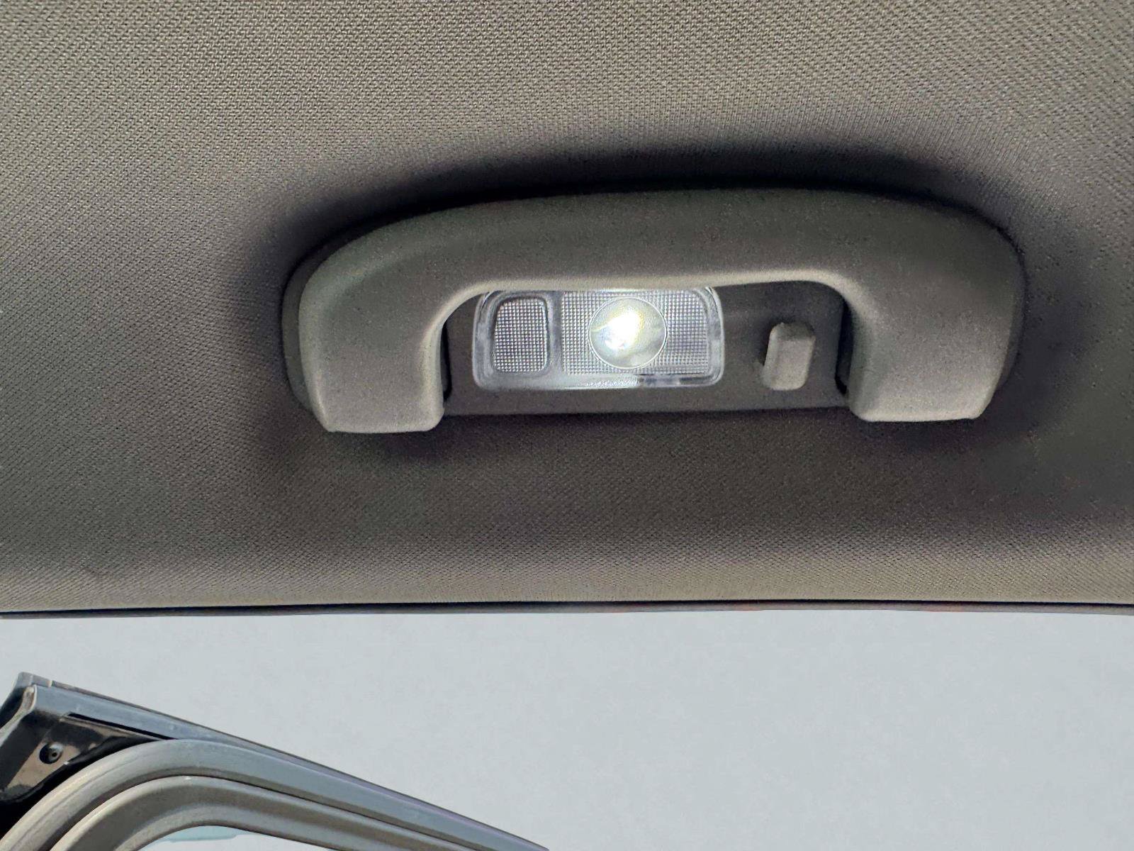 Used 2022 GMC Terrain SLT w/ Infotainment Package II AWD/4WD image 50