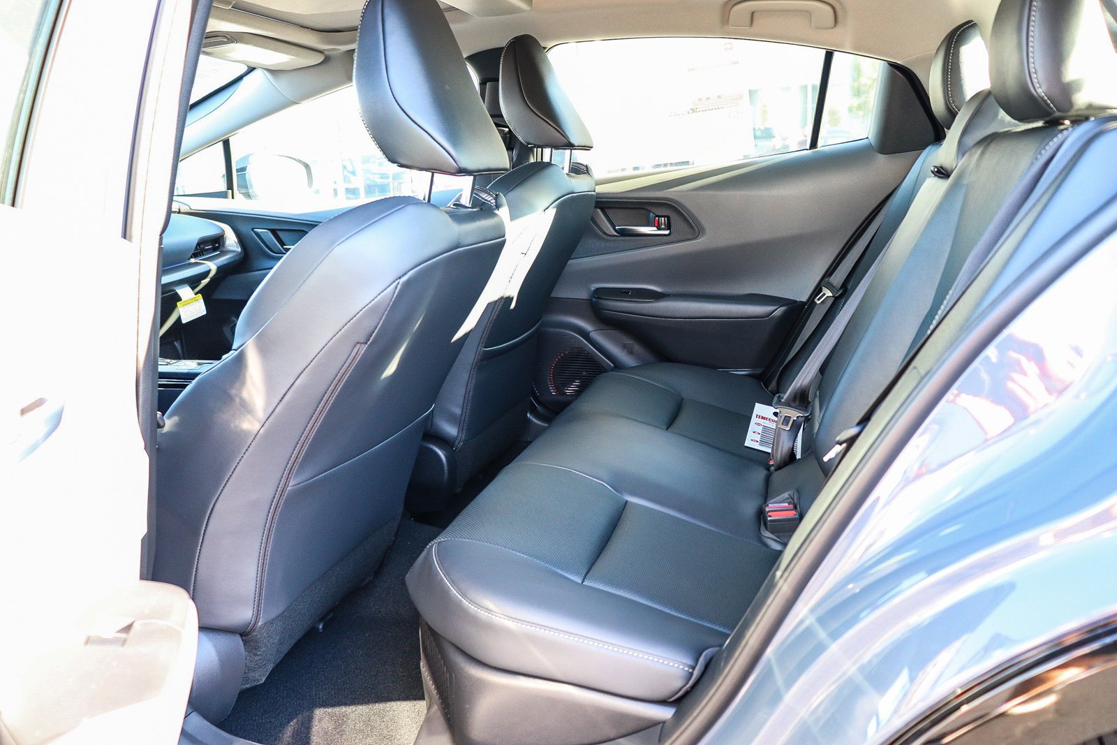 New 2027 Toyota Prius Limited w/ Limited Premium Package FWD image 23