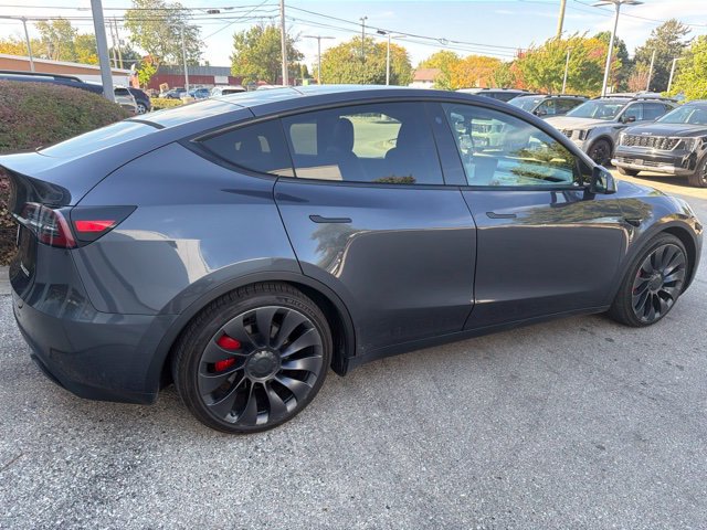 Used 2021 Tesla Model Y Performance AWD/4WD image 7