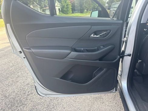 Used 2020 Chevrolet Traverse Premier w/ Redline Edition AWD/4WD image 19