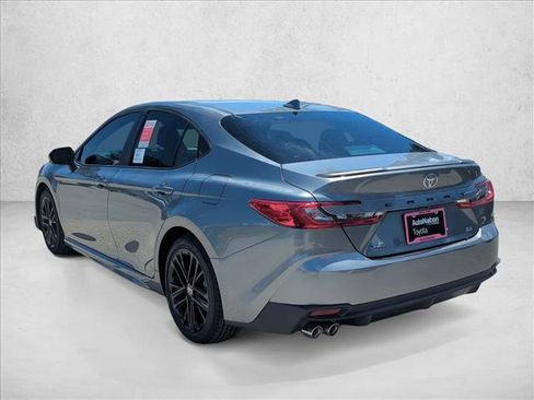 New 2026 Toyota Camry SE FWD image 7