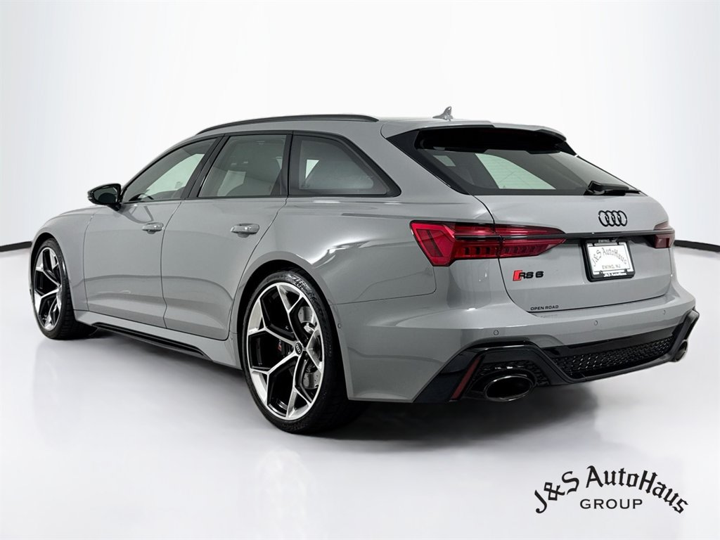 Used 2024 Audi RS 6 performance AWD/4WD image 5