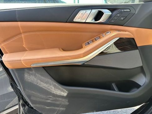 New 2026 BMW X7 xDrive40i AWD/4WD image 28