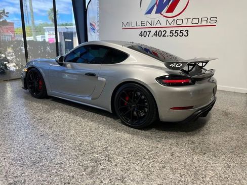 Used 2021 Porsche 718 Cayman GT4 image 2