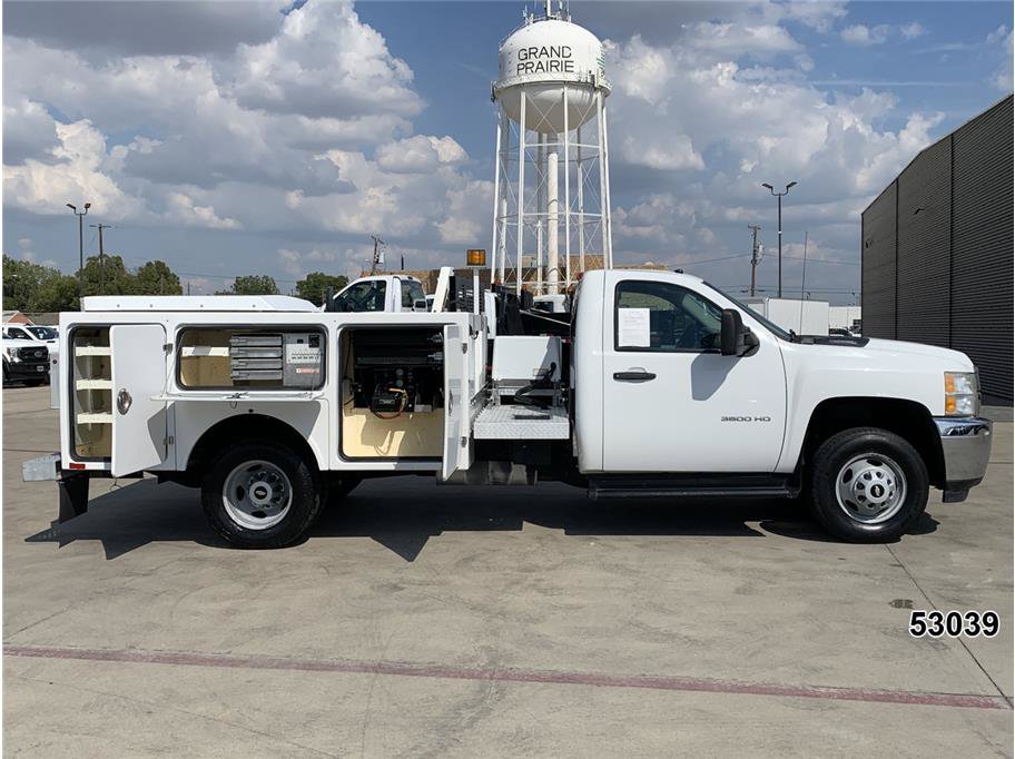 Used 2013 Chevrolet Silverado 3500 W/T RWD image 7