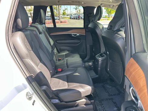 Certified 2023 Volvo XC90 T8 Plus image 23