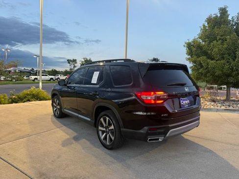 Used 2023 Honda Pilot Elite image 10
