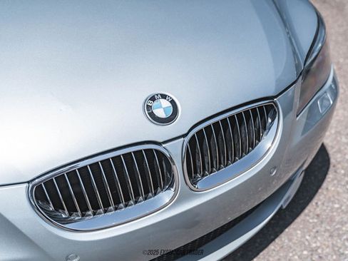 Used 2006 BMW M5 image 61