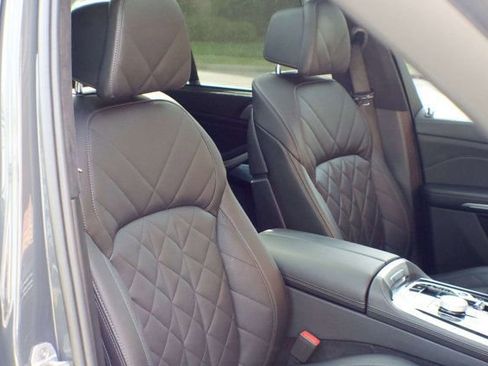 Used 2024 BMW X5 M60i image 47