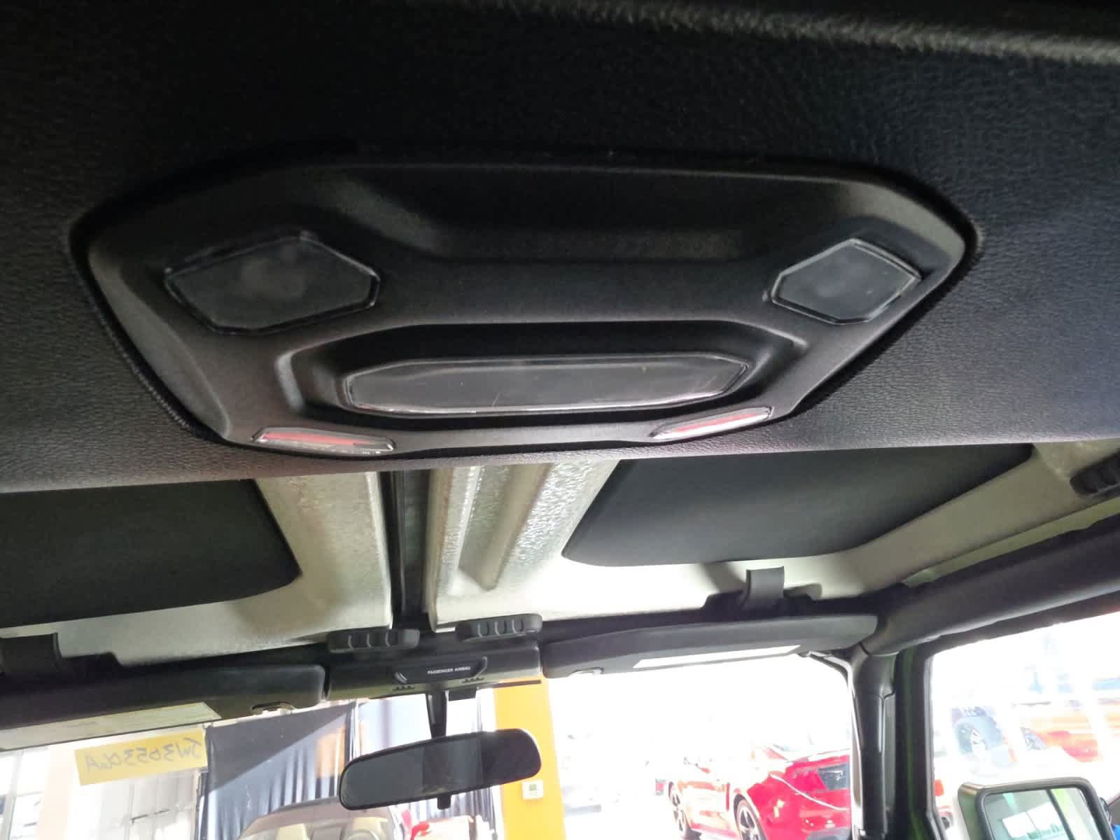 Used 2018 Jeep Wrangler Unlimited Sport AWD/4WD image 30