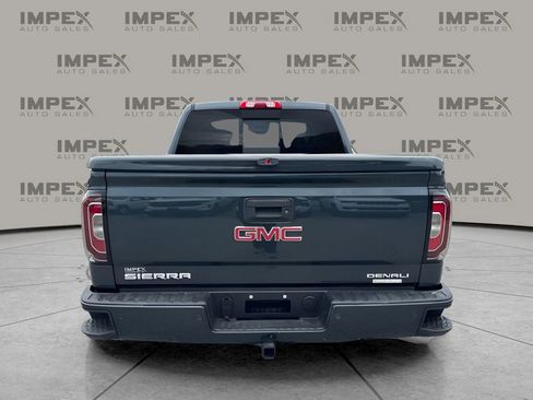 Used 2017 GMC Sierra 1500 Denali w/ Denali Ultimate Package AWD/4WD image 4