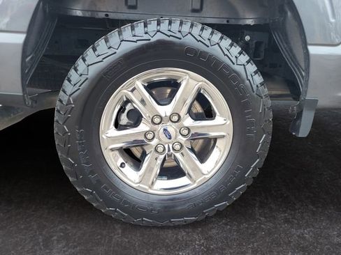 Used 2024 Ford F150 XLT image 29