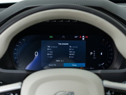 New 2026 Volvo XC90 B6 Ultra image 18