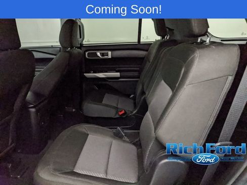 Certified 2024 Ford Explorer XLT image 23