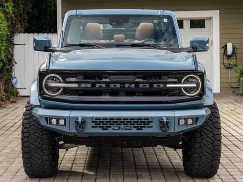 Used 2023 Ford Bronco Outer Banks AWD/4WD image 13