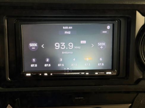 Used 2019 Toyota Tacoma SR RWD image 11