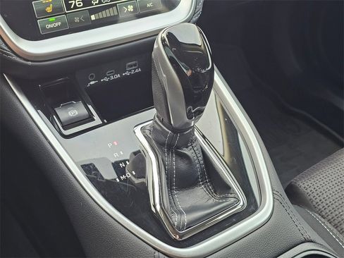Used 2023 Subaru Outback Premium image 33