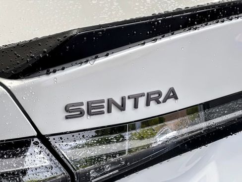 New 2026 Nissan Sentra SR FWD image 24