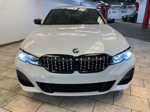 Used 2022 BMW 330i xDrive Sedan w/ M Sport Package image 3