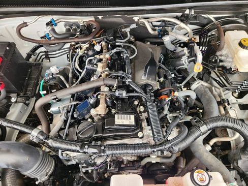 Used 2024 Toyota Tacoma SR RWD image 29