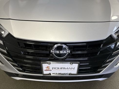 New 2025 Nissan Versa S w/ Trunk Package image 25