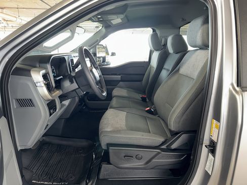 Used 2024 Ford F250 XLT w/ 360-Degree Camera Package image 14