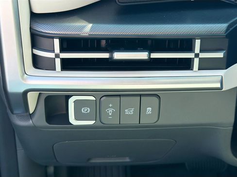 New 2026 Hyundai Santa Fe SE image 33