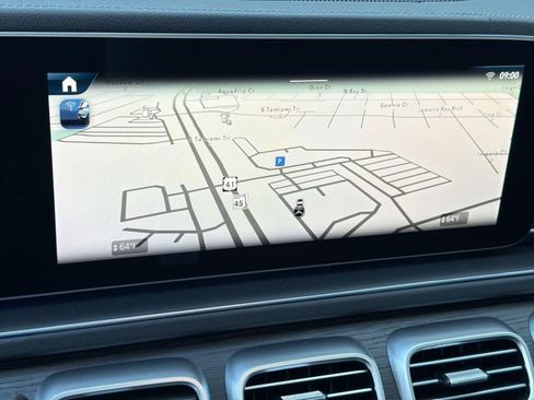 New 2026 Mercedes-Benz GLS 580 4MATIC image 24