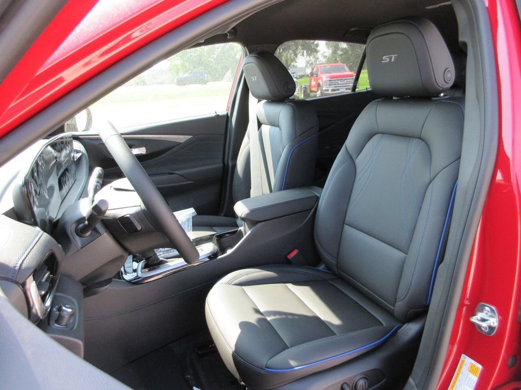 New 2026 Buick Envista Sport Touring w/ Convenience I Package FWD image 10