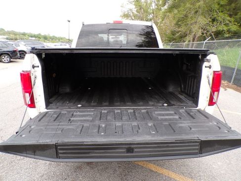 Used 2019 Ford F150 Lariat w/ Equipment Group 502A Luxury AWD/4WD image 22