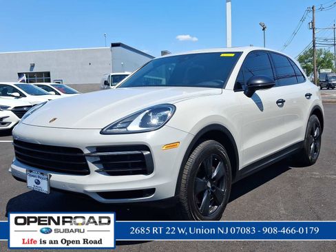 Used 2020 Porsche Cayenne AWD/4WD image 2