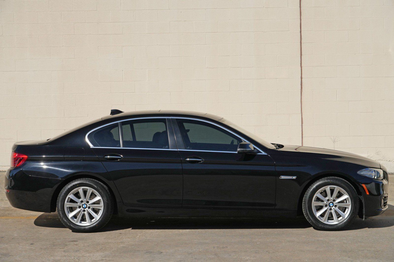 Used 2015 BMW 528i xDrive Sedan AWD/4WD image 51