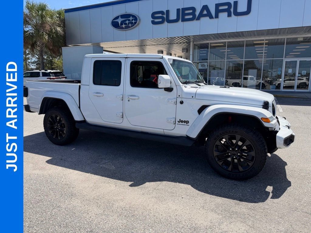 Used 2023 Jeep Gladiator Overland AWD/4WD image 1