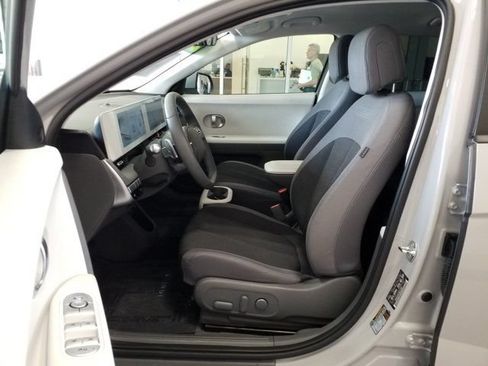Certified 2024 Hyundai Ioniq 5 SEL RWD image 12