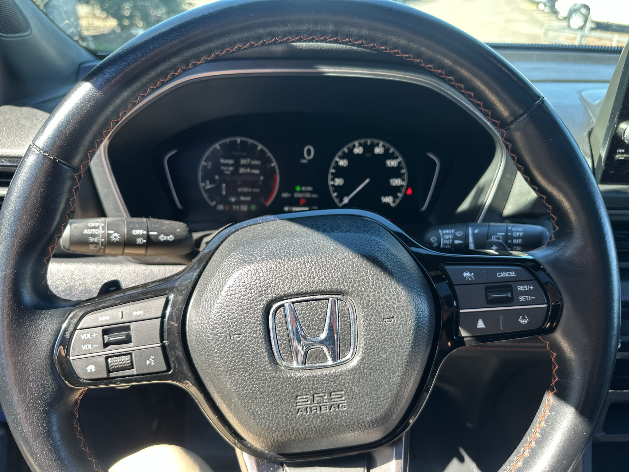 Used 2025 Honda Pilot TrailSport image 23