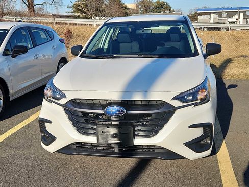 Certified 2025 Subaru Legacy image 2