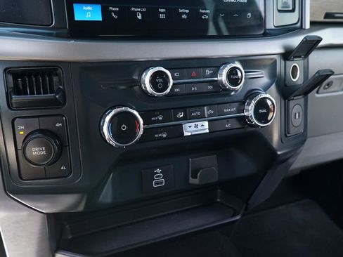 Used 2025 Ford F150 XLT w/ Equipment Group 301A Standard AWD/4WD image 14