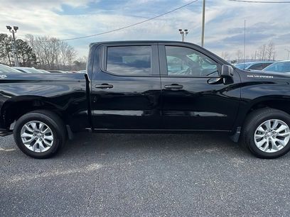 New 2025 Chevrolet Silverado 1500 Custom