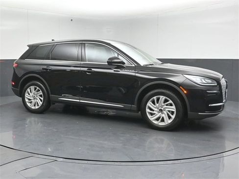 Certified 2024 Lincoln Corsair AWD image 5