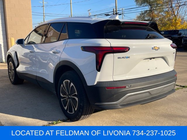 Used 2024 Chevrolet Blazer EV LT AWD/4WD image 2