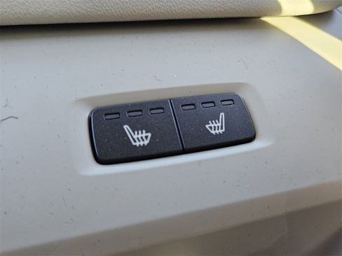 New 2025 Volvo XC60 T8 Plus w/ Protection Package Premier image 8