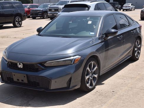 Used 2026 Honda Civic Sport Touring image 2