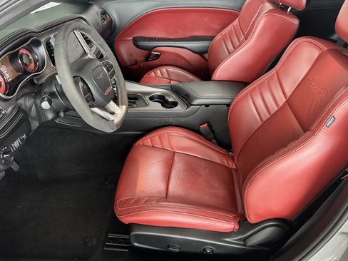 Used 2023 Dodge Challenger SRT Hellcat RWD image 10