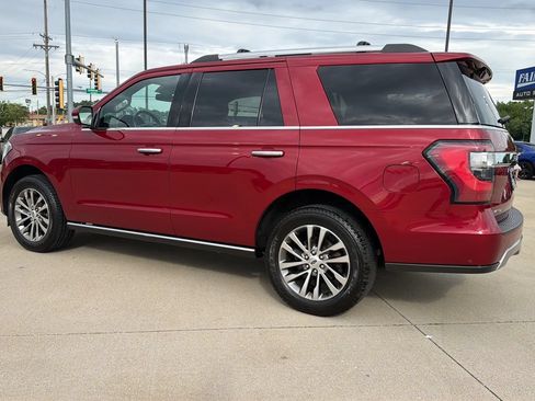 Used 2018 Ford Expedition Limited w/ Equipment Group 301A AWD/4WD image 13